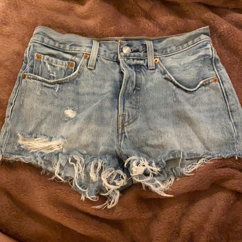 Levi 501 shorts - light blue